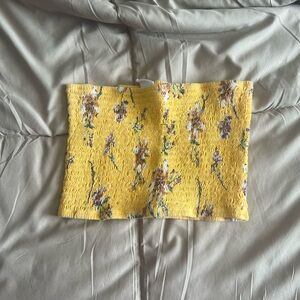 Me to We Yellow and Gray Smocked Crop Top Sleeveless